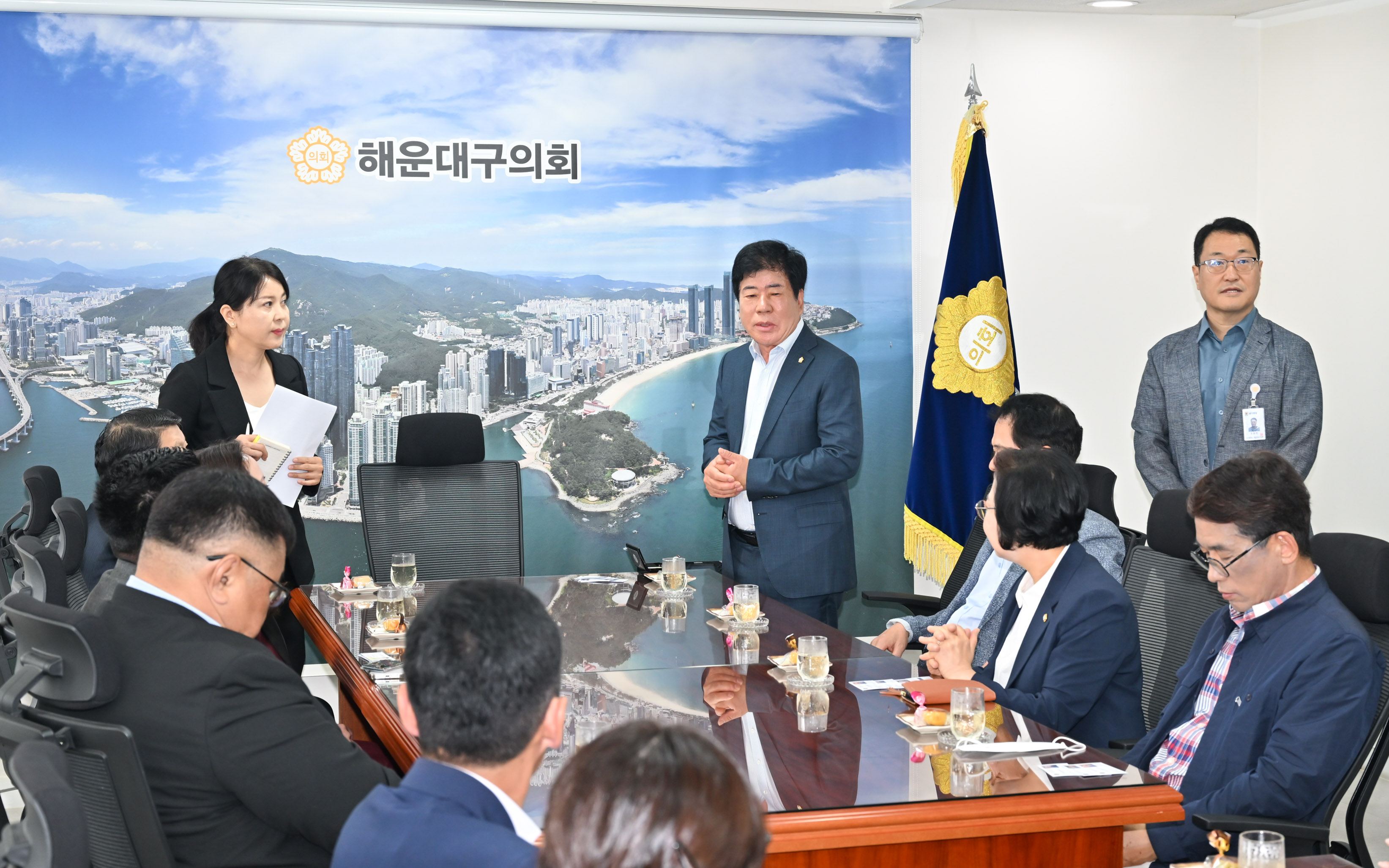 몽골 수흐바타르구 의회 내방 2번째 이미지
