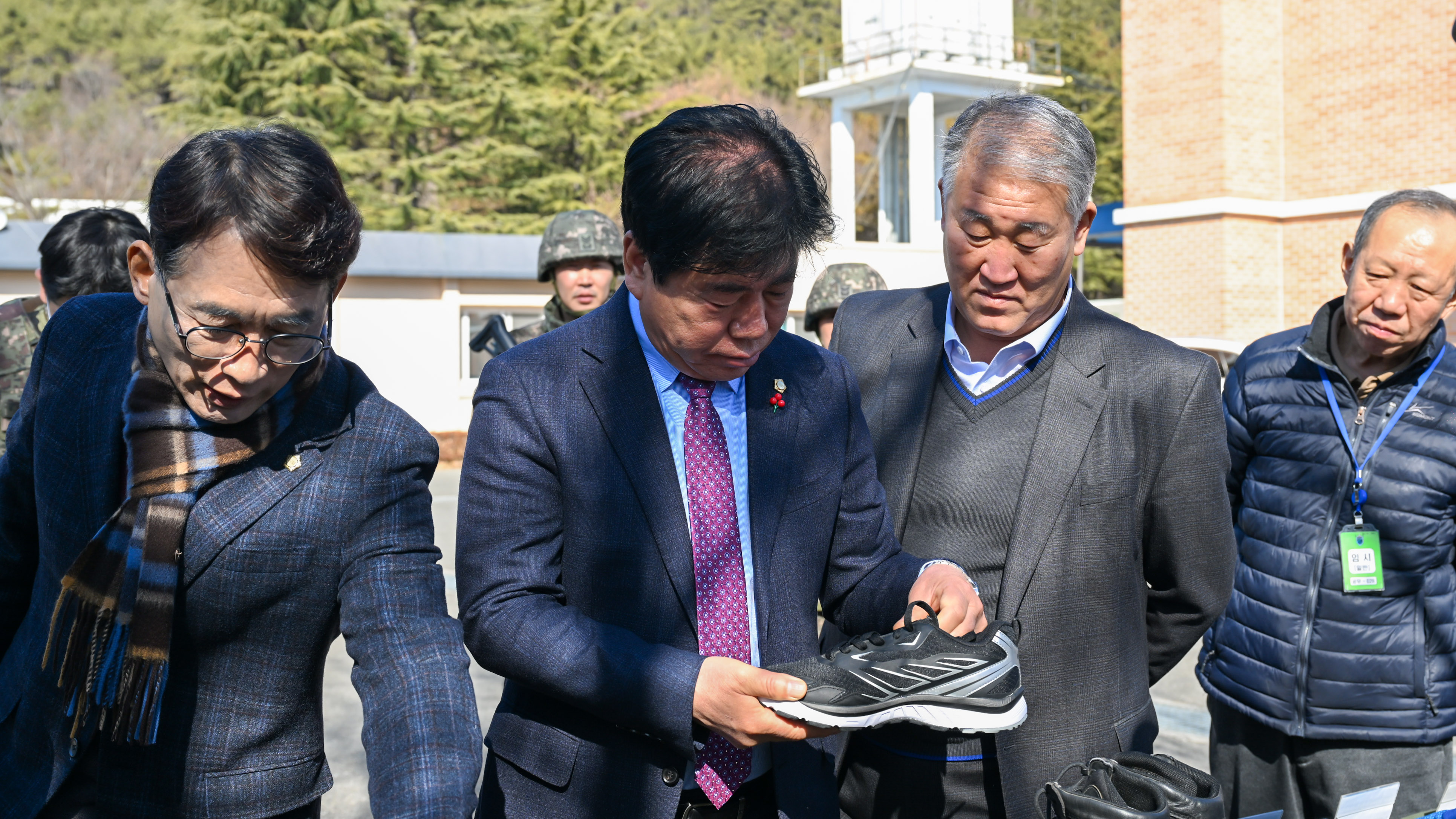 지역 향토부대 위문 방문 3번째 이미지