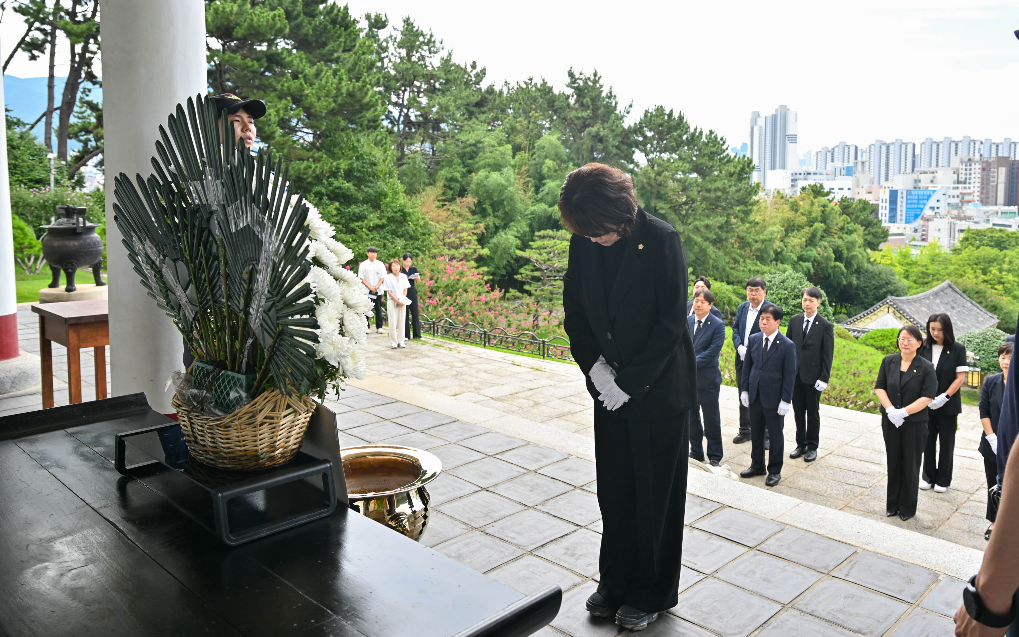 충렬사 참배 4번째 이미지