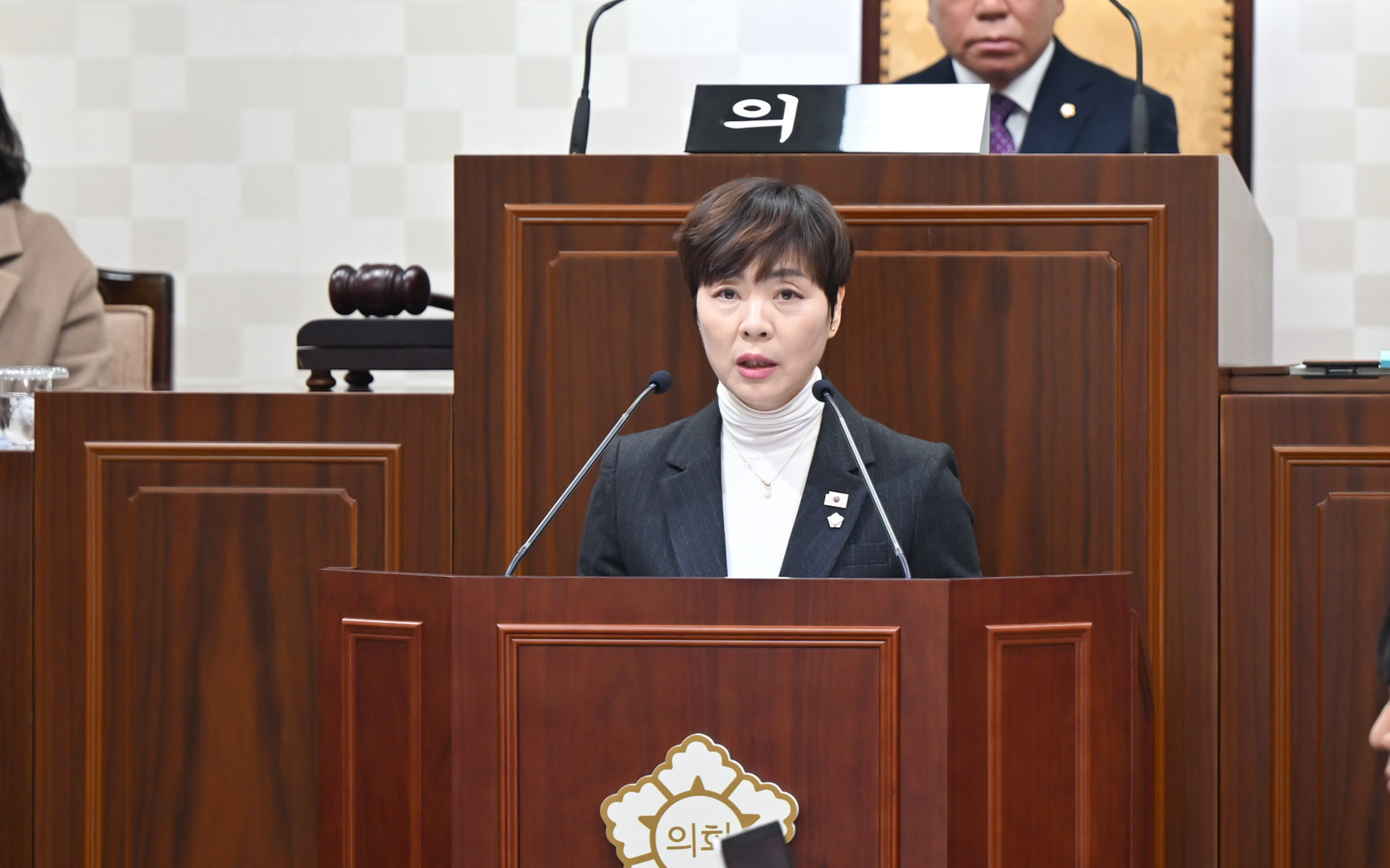 해운대구의회 김미희 의원, BTS 공연 앞둔 숙박업소 횡포에 구청 나설 것 요청